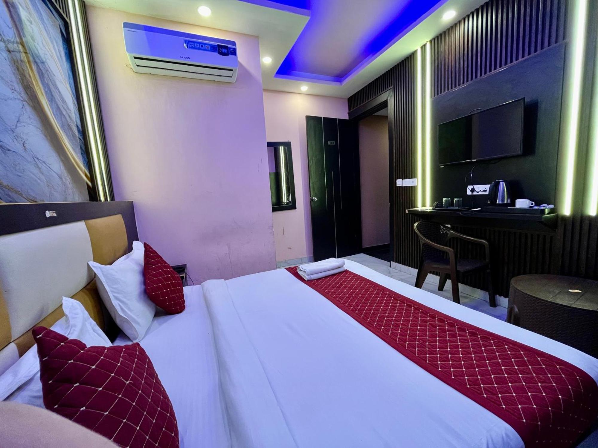 Jupiter Plaza- A Brand Of The Reality Hotel New Delhi Eksteriør billede