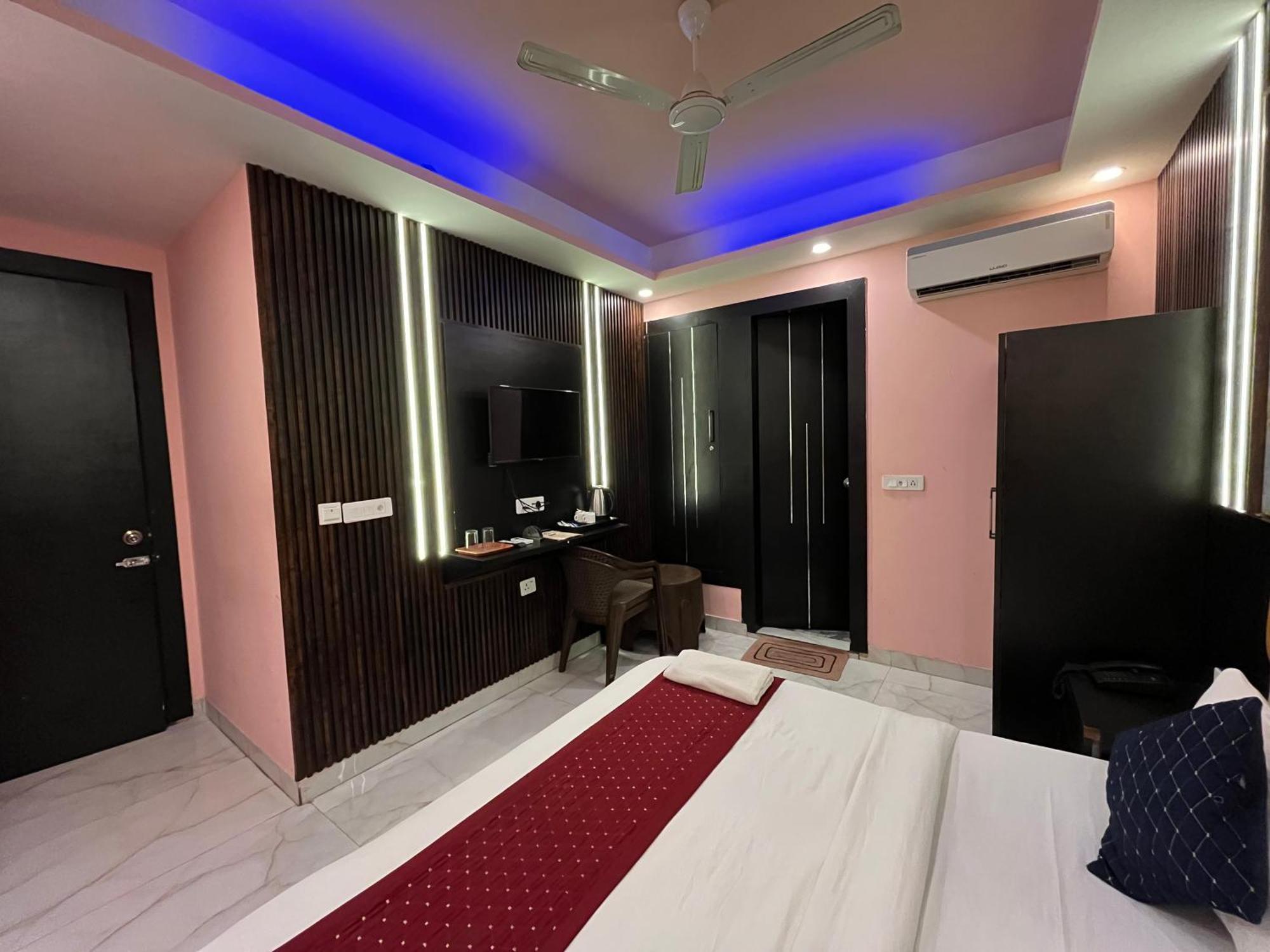 Jupiter Plaza- A Brand Of The Reality Hotel New Delhi Eksteriør billede